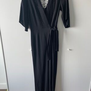 women blacknjumpsuit
